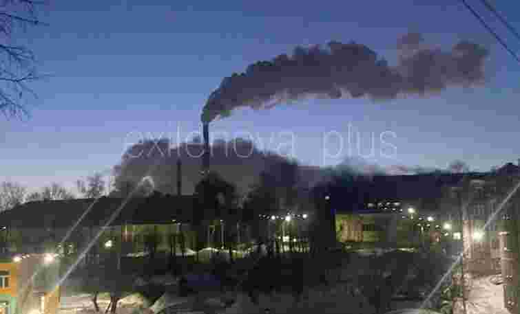 У Чувашії після атаки БпЛА спалахнула пожежа в районі оборонного заводу
