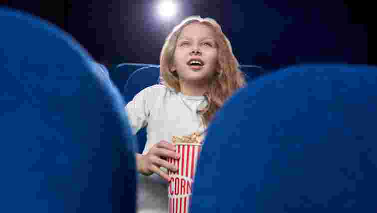 Снігова королева, Аліса в країні див та усе про вулкани