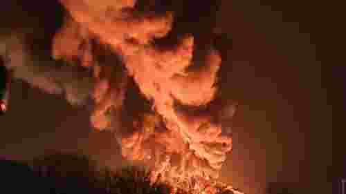 Дрони атакували Псковську область Росії, виникла пожежа на нафтобазі