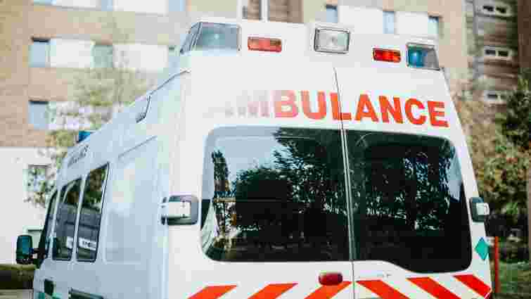 Викликаємо екстрену чи екстренну допомогу: як правильно говорити і писати