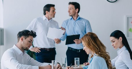 Автоцивілка, медицина, КАСКО: які страхові компанії здійснили найбільше виплат у 2025 році