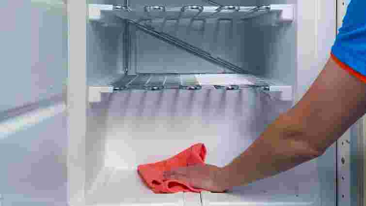 Забудьте про розморожування назавжди: як уникнути намерзання льоду в холодильнику