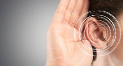 Хвороба Альцгеймера: чому найменша втрата слуху має насторожити