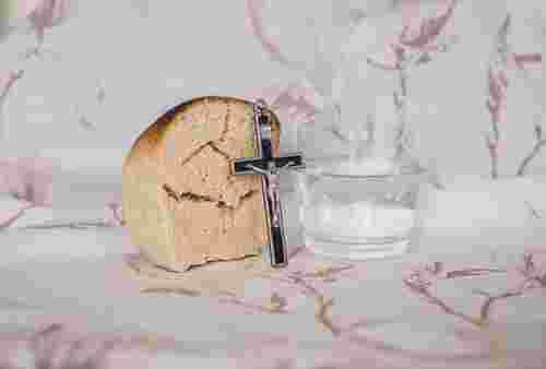 Великий піст вже почався: що обовʼязково треба знати і не можна робити