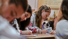 Школи Рівного повертаються до очного навчання після двох тижнів карантину