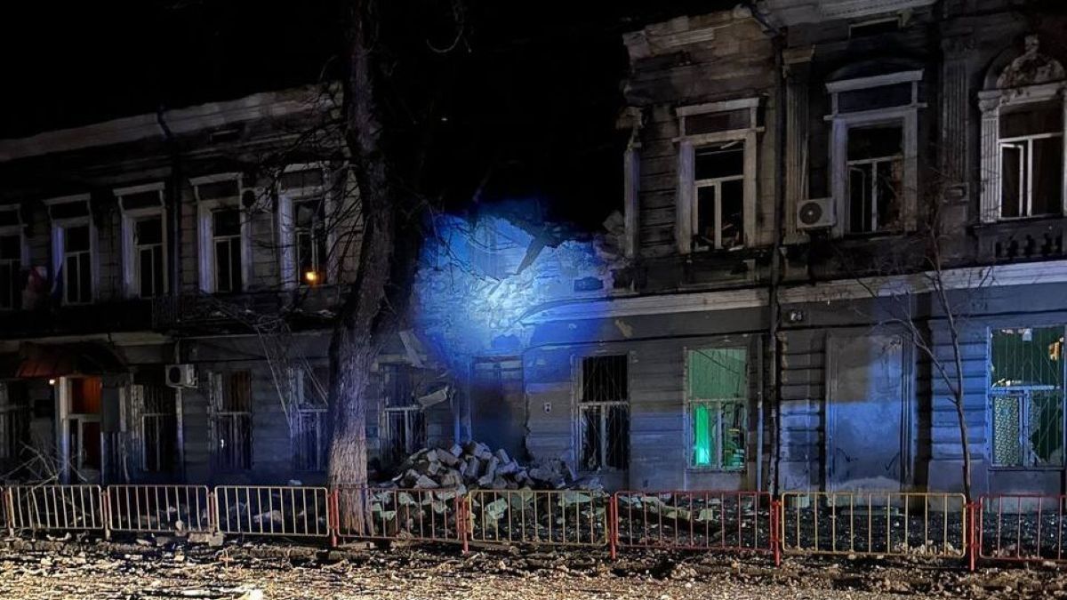 Росія масовано атакувала Одесу дронами, є поранені та руйнування