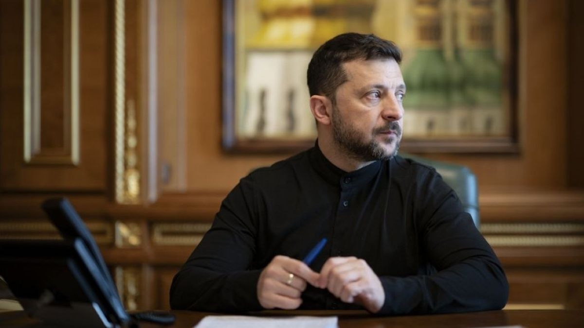 Володимир Зеленський ввів санкції проти понад 200 капітанів тіньового флоту Росії