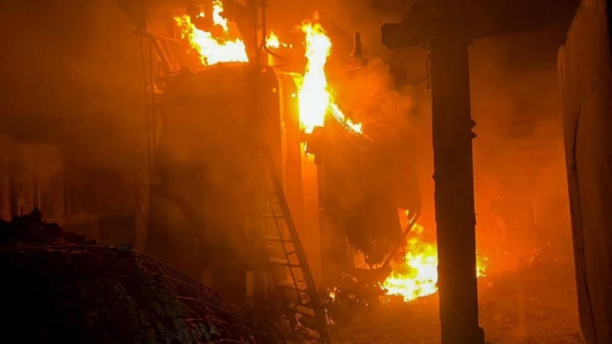 Росія здійснила масовану атаку з використанням гіперзвукових та балістичних ракет