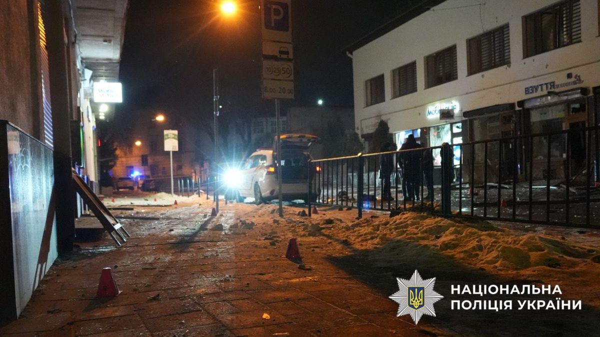 СБУ повідомила перші версії теракту в центрі Львова