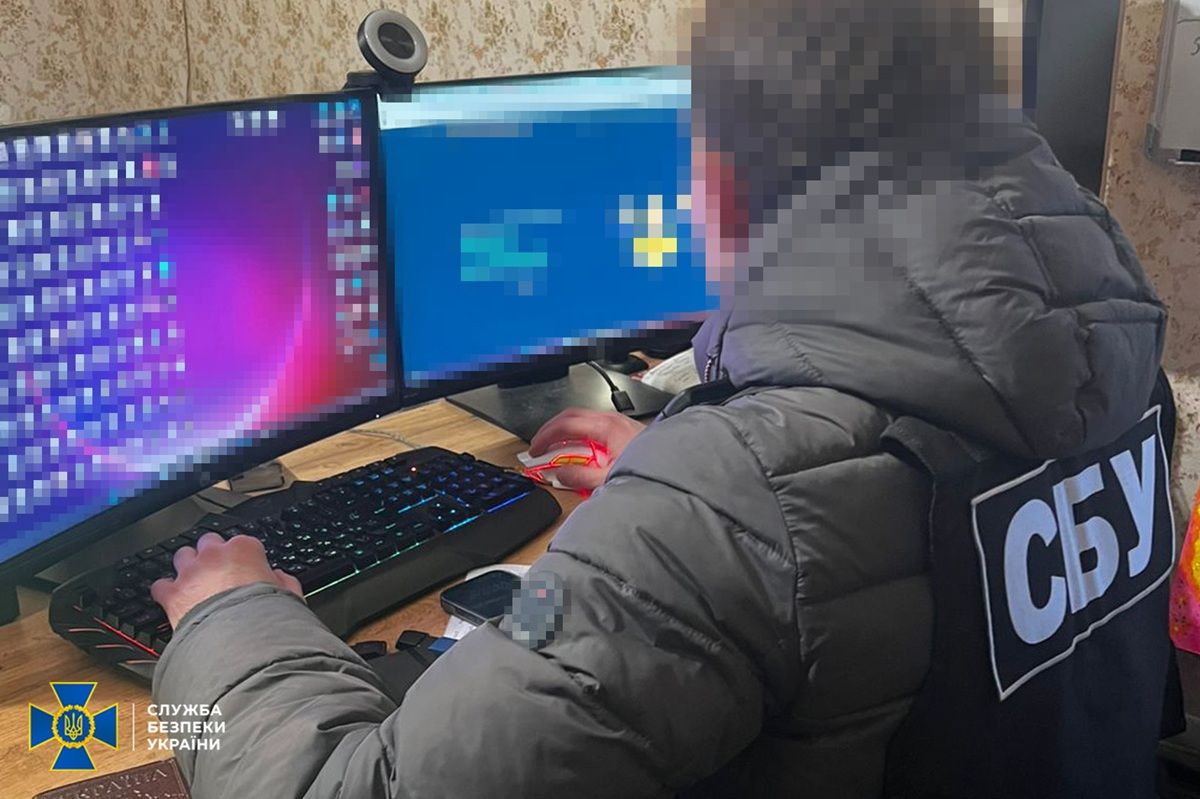 Шахрайські кол-центри у Дніпрі виманили в іноземців понад 1,2 млн доларів