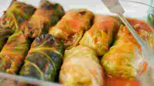 Пісні голубці з рисом і квасолею. Рецепт дня