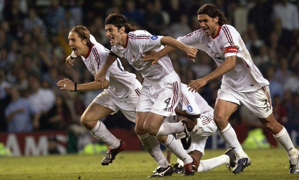 Каха Каладзе (в центрі) – переможець Ліги чемпіонів