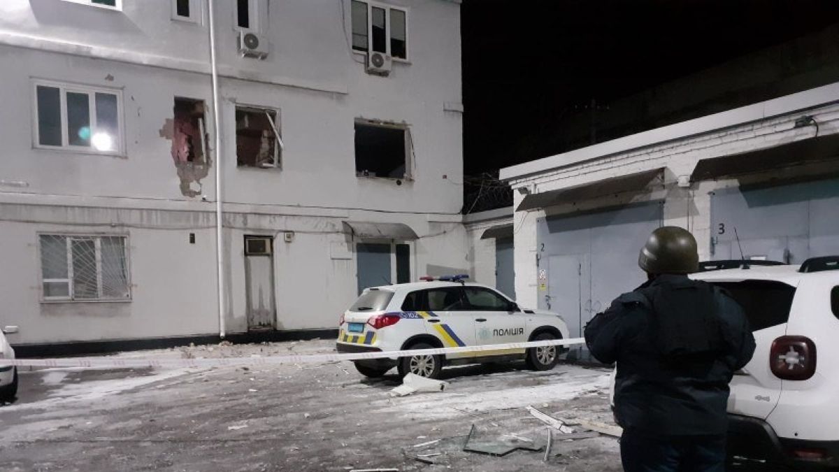 У Дніпрі прогримів вибух у відділку поліції