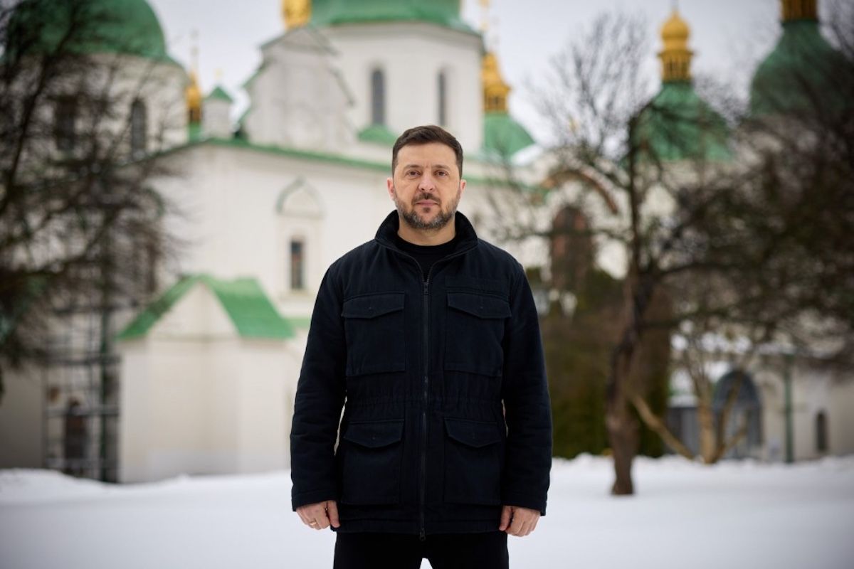 «Рівно чотири роки, як Путін бере Київ за три дні»
