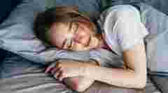 Що їсти для кращого сну: 13 продуктів, які  природно підтримують гормони сну