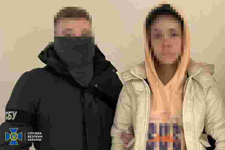 На Одещині СБУ затримала чоловіка та жінку, які намагались зареєструвати  Starlink для росіян
