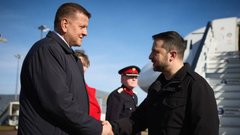 Володимир Зеленський розповів, чи звільнить Валерія Залужного через критику