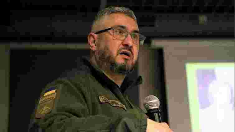 Відомий історик пояснив, чому США хочуть виборів в Україні