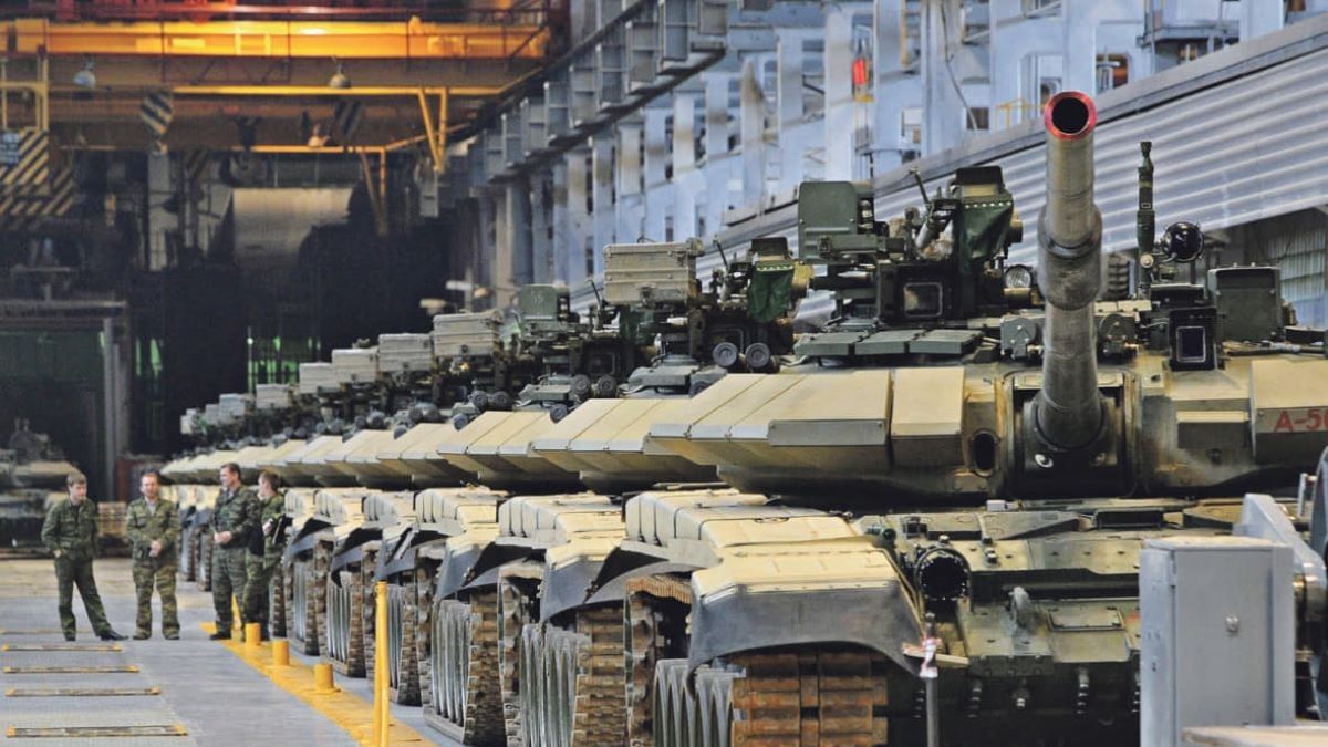 Осінтери опублікували мапу з даними 6000 заводів та 1,2 млн працівників російського ВПК
