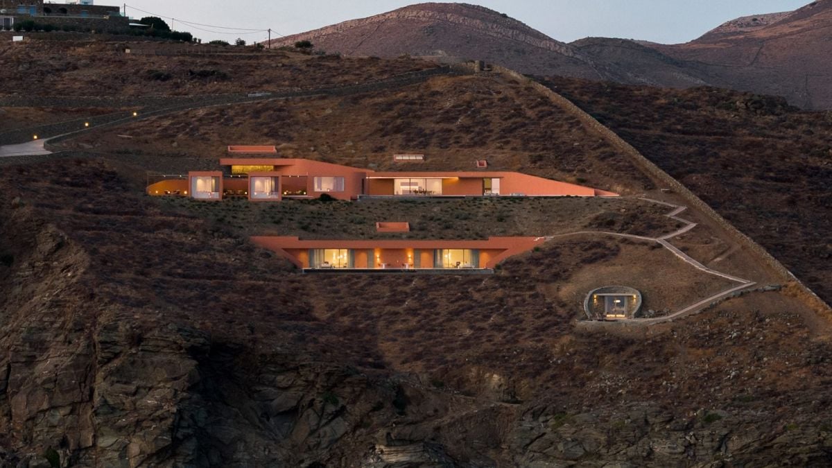 Фото Yiorgis Yerolymbos