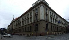 Кому дістанеться головна пошта Львова?