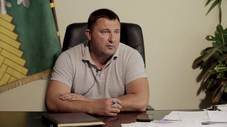 Поліція та СБУ провели обшуки в автомобілі та кабінеті мера Ківерців