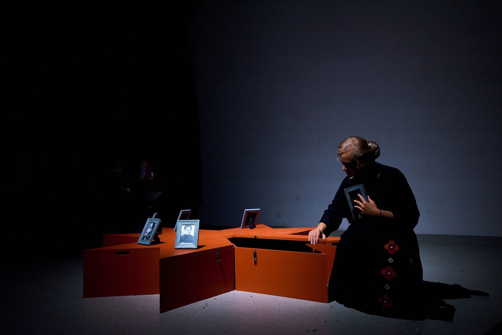 Інтимна розмова про Олену Пчілку: у Домі Франка покажуть виставу-дослідження