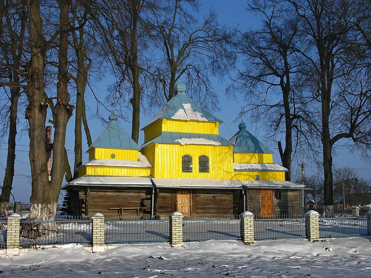 Церква святого Архистратига Михаїла у Семенівці (фото зі сторінки ЛОВА)