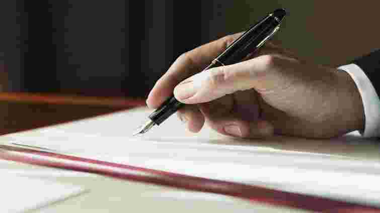 Український правопис затвердили як стандарт державної мови: що це означає