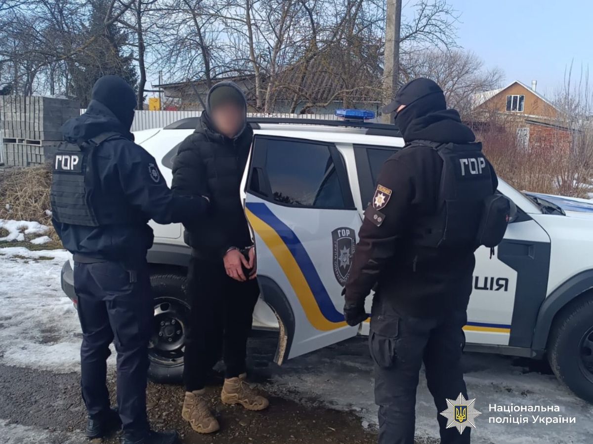 На Прикарпатті рецидивіст в СЗЧ обікрав і підпалив магазин