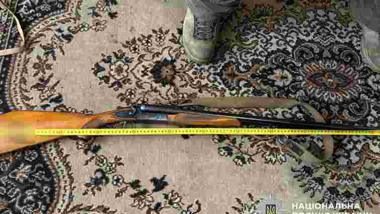 Чоловік застрелив з рушниці безпритульного пса на Хмельниччині Чоловік застрелив з рушниці безпритульного пса на Хмельниччині