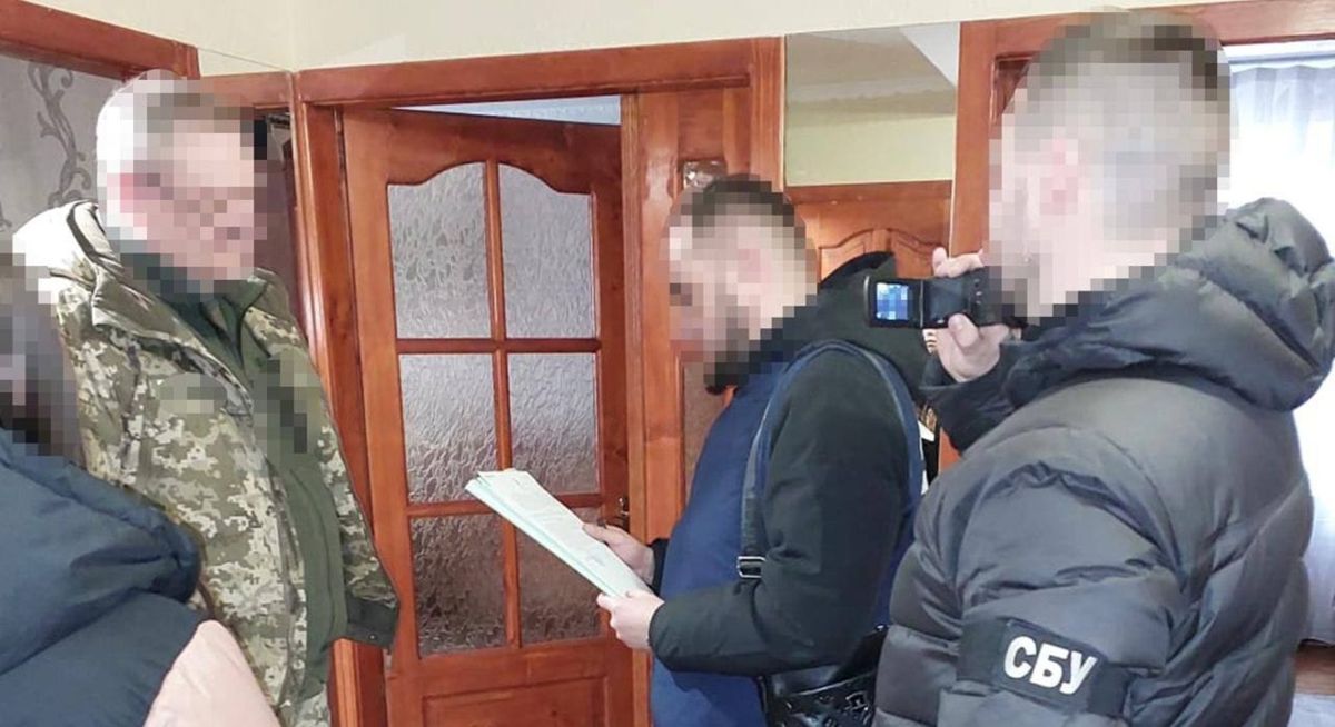 Начальник Хустського ТЦК вийшов з-під варти під заставу
