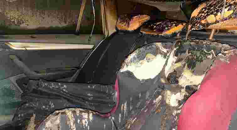 36-річний закарпатець спалив два авто біля залізничного вокзалу у Львові