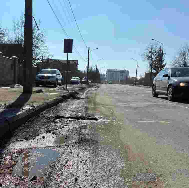 На ямковий ремонт двох вулиць у Франківську планують витратити понад 13 млн грн