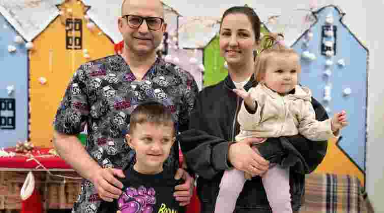 Львівські хірурги видалили 6-річному хлопчику жовчний міхур через один прокол