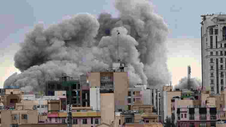 Перед ударами по Ірану в Polymarket зробили ставок на понад 500 млн доларів