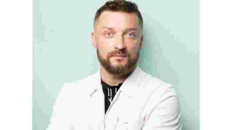 У Львові суд оштрафував на 93 тис. грн стоматолога за вимагання хабаря