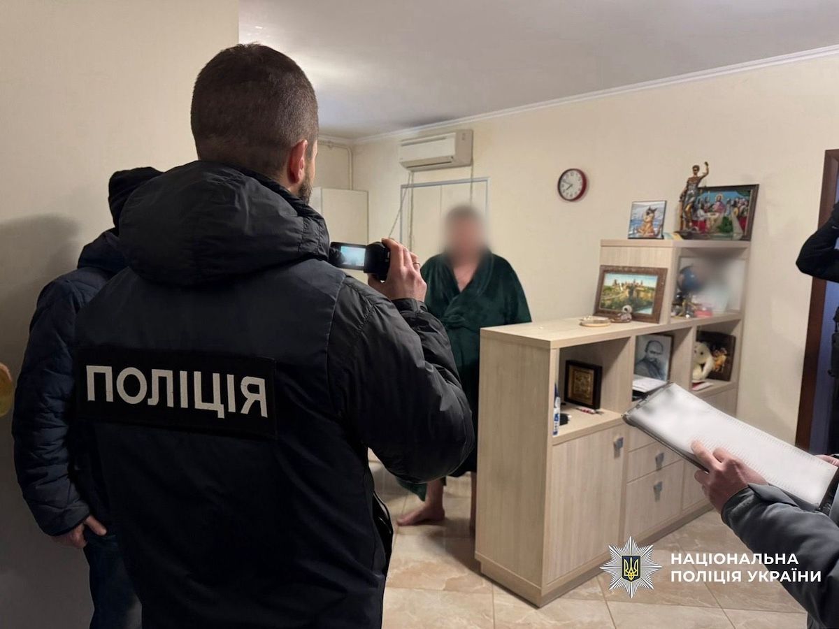 У Києві викрили суддю та адвокатів на привласненні квартири померлої киянки