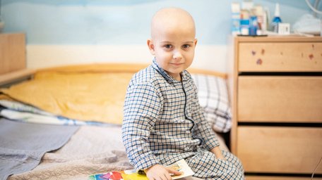 У Львові збирають 1 млн грн на аналізи для онкохворих дітей 