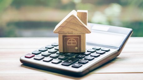 Житло в кредит: скільки треба заробляти, щоб оформити іпотеку в банку