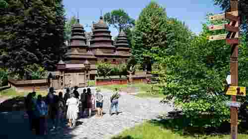 У Львові подорожчали вхідні квитки у Шевченківський гай