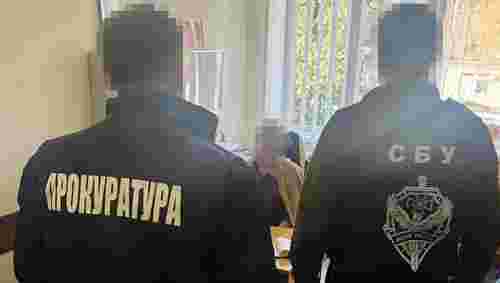 Двох медиків Центру легеневого здоров'я затримали на хабарі за оформлення інвалідності