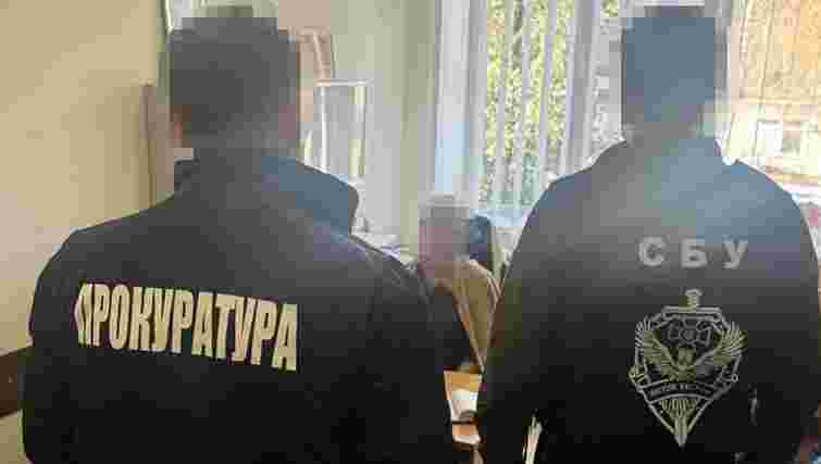 Двох медикинь Центру легеневого здоров'я затримали на хабарі за оформлення інвалідності