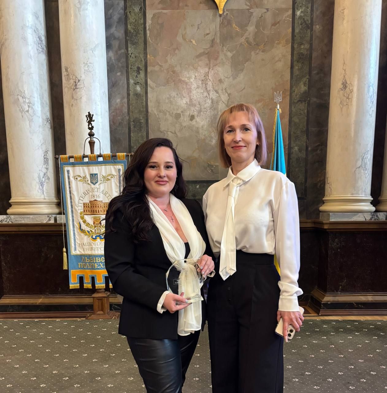 Компанія blago отримала відзнаку від університету / Фото blago 