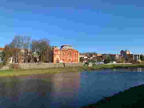 Петиція проти забудови набережної в Ужгороді за добу зібрала необхідні голоси