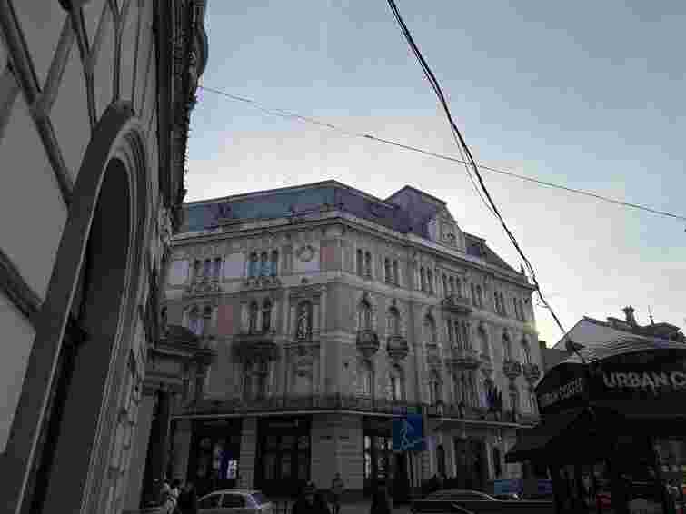 Відсудити, приватизувати, занедбати