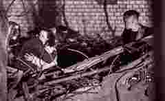 Україна витримує тиск