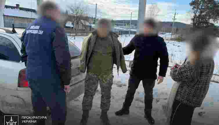 На Львівщині затримали військових за організацію втечі курсанта за кордон 