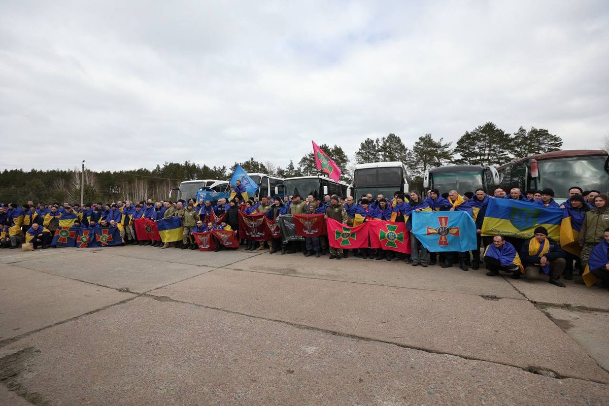 Під час обміну полоненими додому повернули п'ятьох жителів Тернопільщини