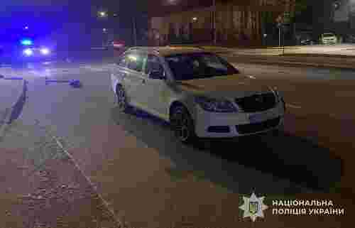 Внаслідок ДТП у Львові травмувалися дві місцеві мешканки на самокаті